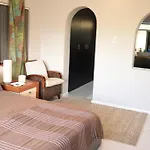 Waters Edge Home With Pedelo