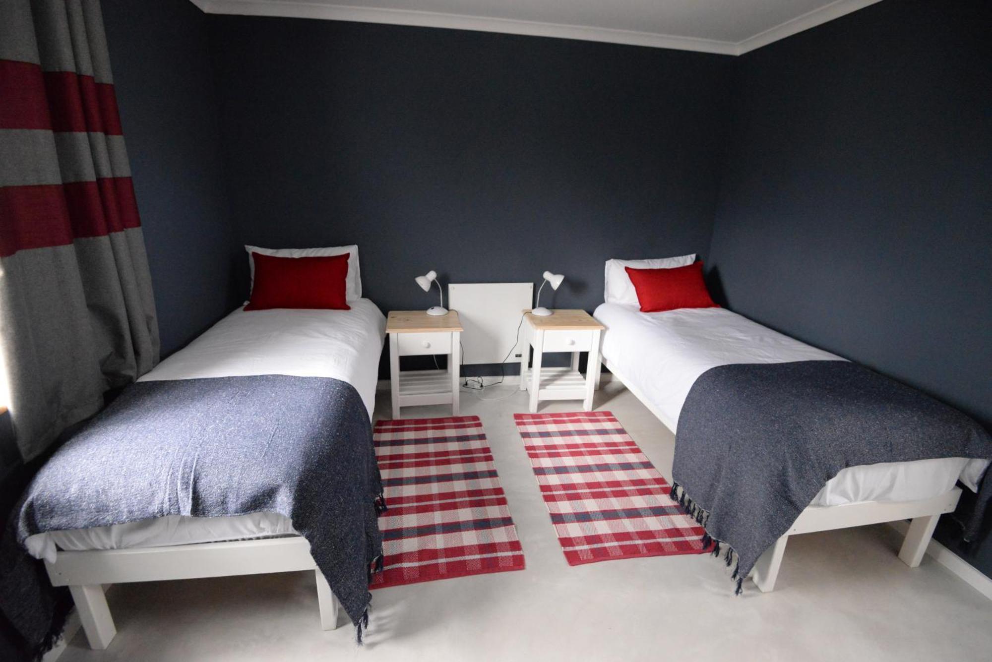 Holiday home Waters Edge With Pedelo