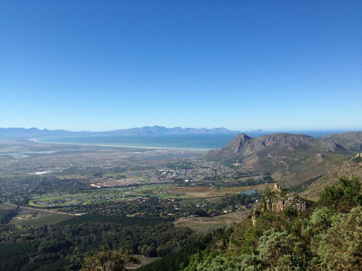 Waters Edge With Pedelo Cape Town